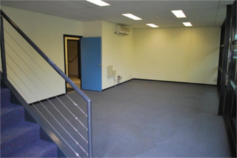 Click to view all images Notting Hill VIC 3168 - Image 2