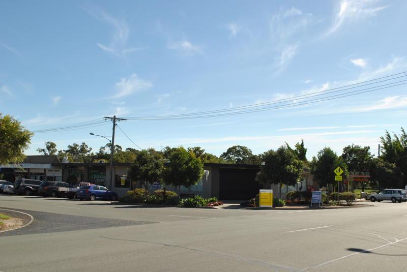 Click to view all images Strathpine QLD 4500 - Image 3