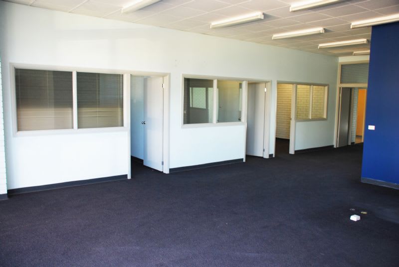 Click to view all images 92 Wyndham Street Shepparton VIC 3630 - Image 3