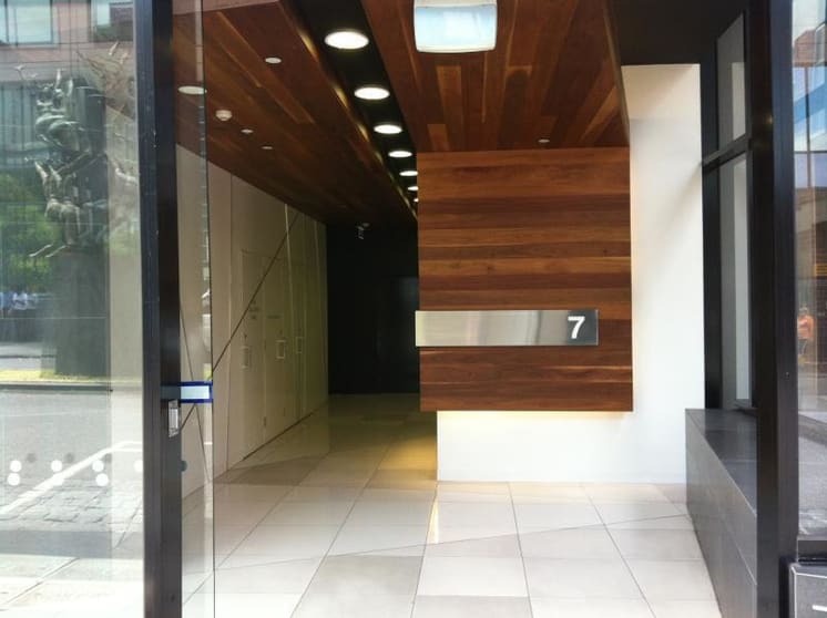 Click to view all images Suite 303/7 Jeffcott Street Melbourne VIC 3000 - Image 2