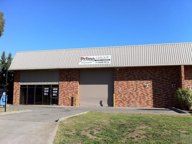 Click to view all images C/11 Salinga Drive Tullamarine VIC 3043 - Image 1