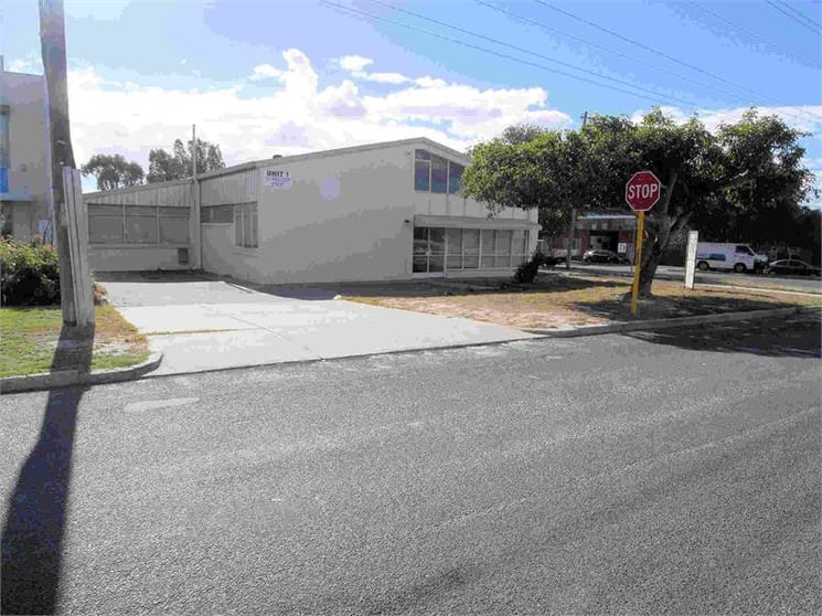 Click to view all images Unit 1/101 President Street Welshpool WA 6106 - Image 3