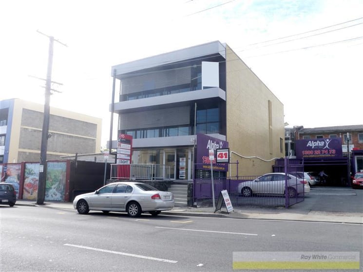 Click to view all images Fortitude Valley QLD 4006 - Image 1