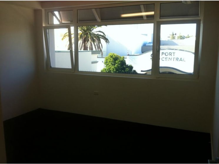 Click to view all images Port Macquarie NSW 2444 - Image 2