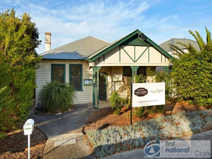 Click to view all images 30 Albert Street Warragul VIC 3820 - Image 1