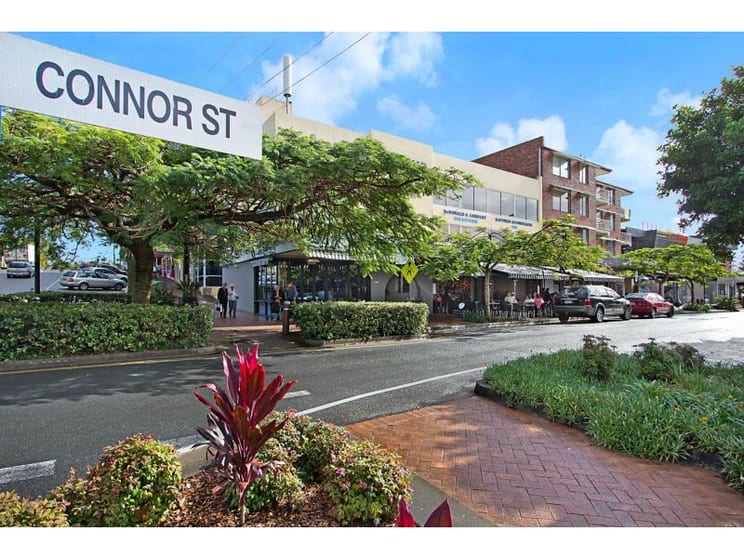 Click to view all images 8/3 Park Avenue Burleigh Heads QLD 4220 - Image 3