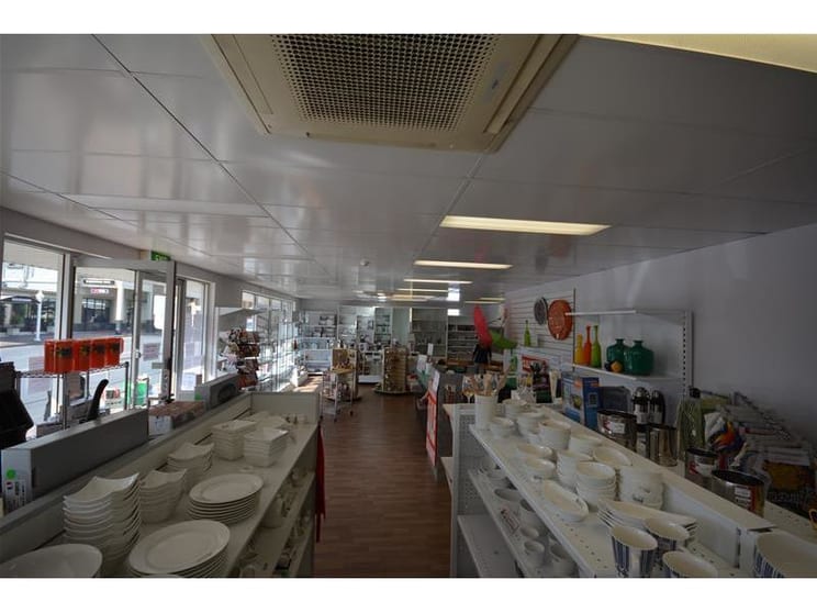 Click to view all images Shop 3, 220-224 Kensington Road Marryatville SA 5068 - Image 3