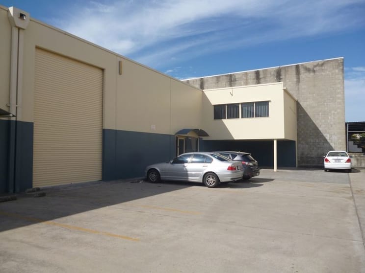 Click to view all images 4/65 Boyland Avenue Coopers Plains QLD 4108 - Image 1