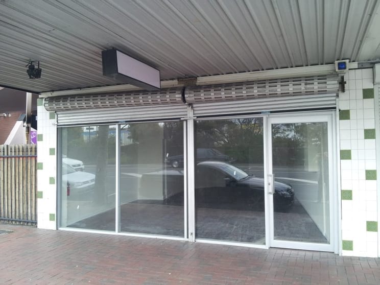 Click to view all images 10 Young Street Frankston VIC 3199 - Image 1