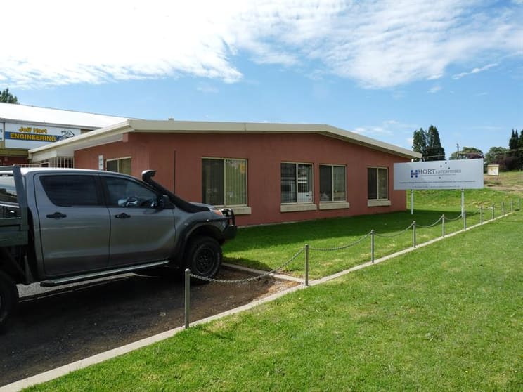 10-12 Edward St Orange NSW 2800 - Image 1