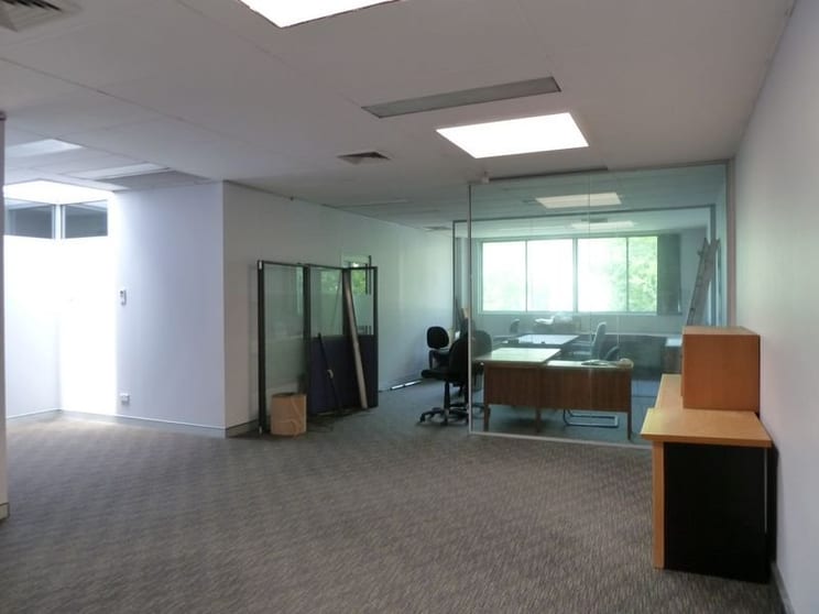 Click to view all images Level 1/352 Military Road Cremorne NSW 2090 - Image 3