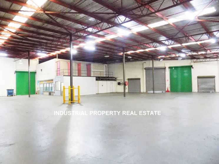 Click to view all images Smithfield NSW 2164 - Image 2