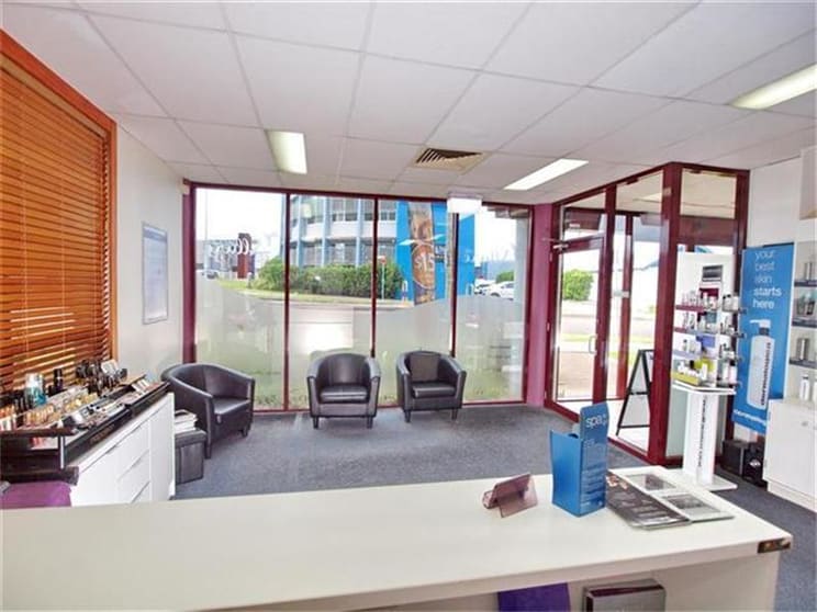 (Suite 2)/2 Smith Street Charlestown NSW 2290 - Image 3