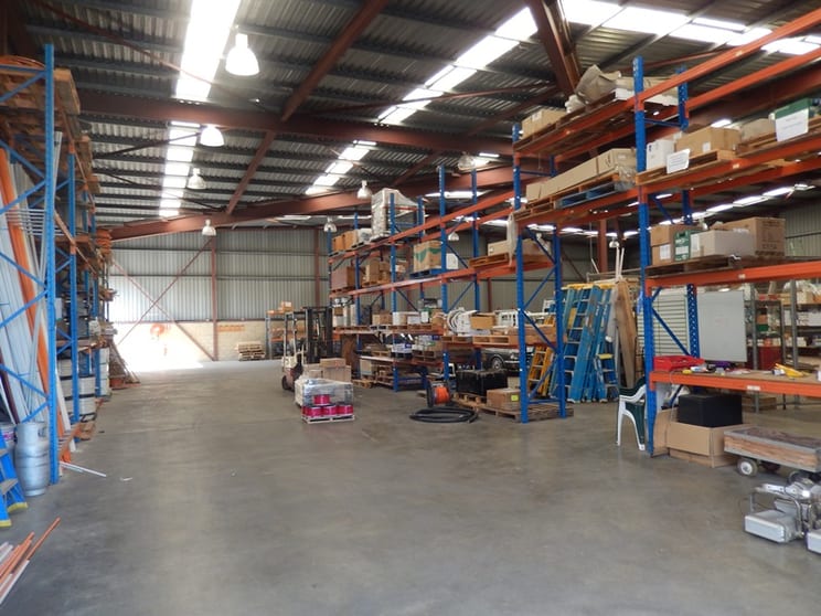 Click to view all images 1/8 Ballantyne Kewdale WA 6105 - Image 3