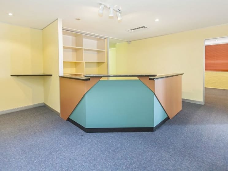 Click to view all images 212 Constance Street Fortitude Valley QLD 4006 - Image 2