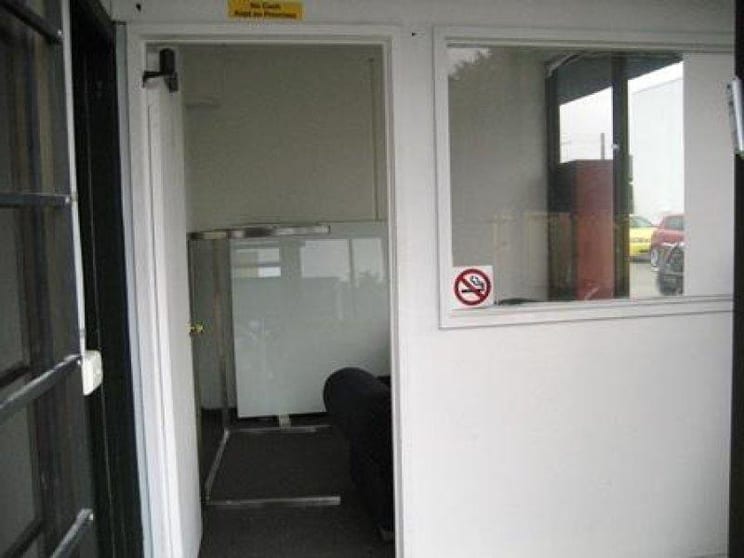 Click to view all images 29/1 Commercial Road Moorabbin VIC 3189 - Image 3