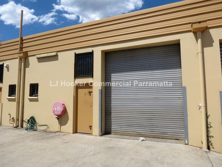 Click to view all images 5/7 Anvil Road Seven Hills NSW 2147 - Image 1