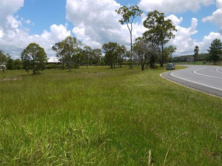 Click to view all images Burpengary QLD 4505 - Image 1