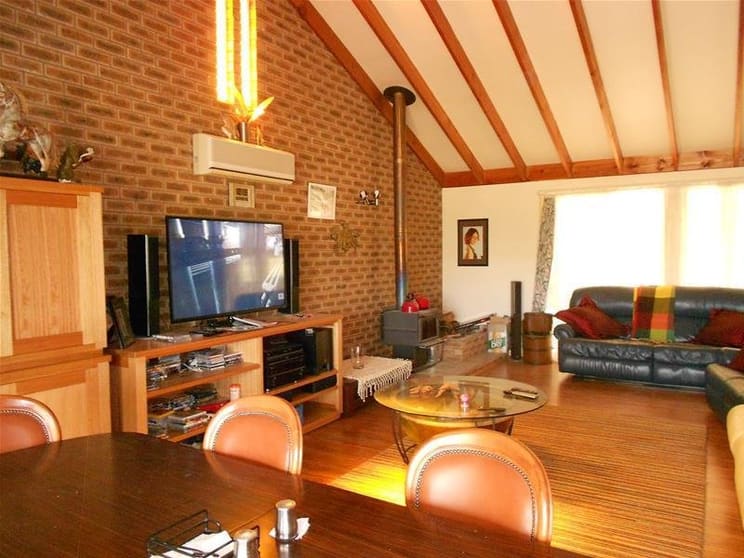 Click to view all images 487 Mount McDonald Road Cowra NSW 2794 - Image 3