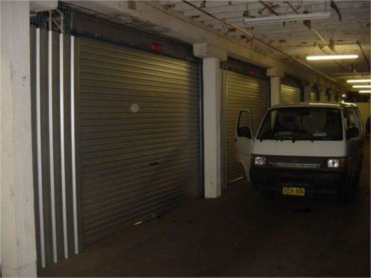 Click to view all images Area F Ultimo NSW 2007 - Image 2