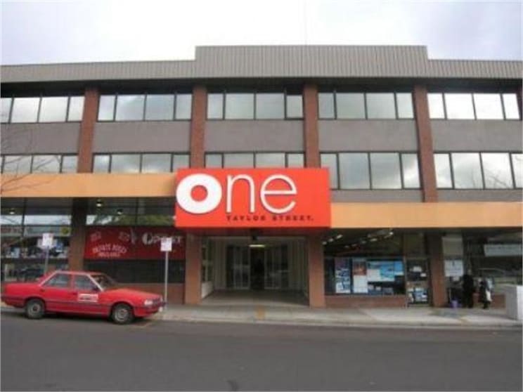 Click to view all images 1 Taylor Street Moorabbin VIC 3189 - Image 2