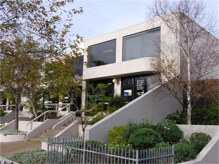 Click to view all images 11/2-8 St Andrews Street Brighton VIC 3186 - Image 1