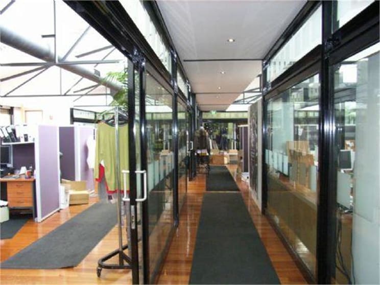 Click to view all images Collingwood VIC 3066 - Image 2