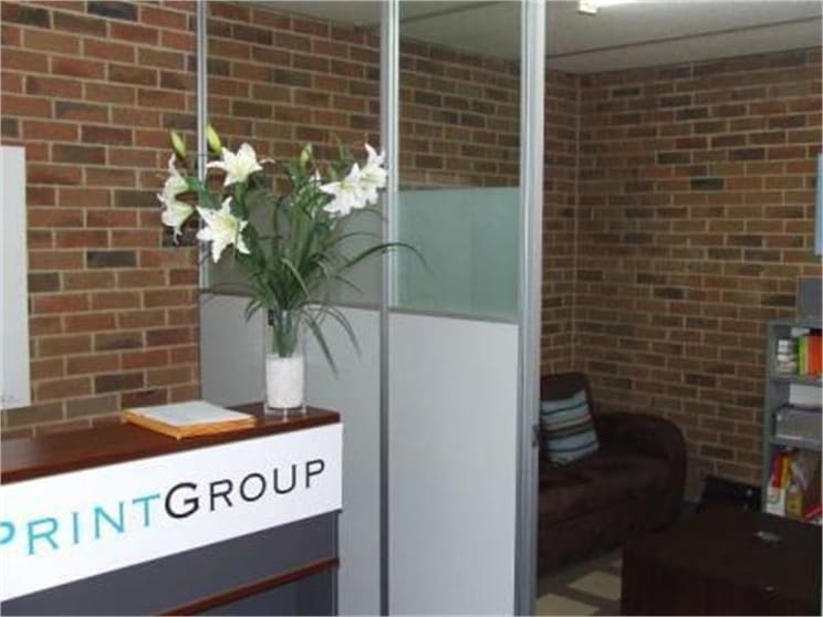 Click to view all images 12 Kolora Road Heidelberg West VIC 3081 - Image 2