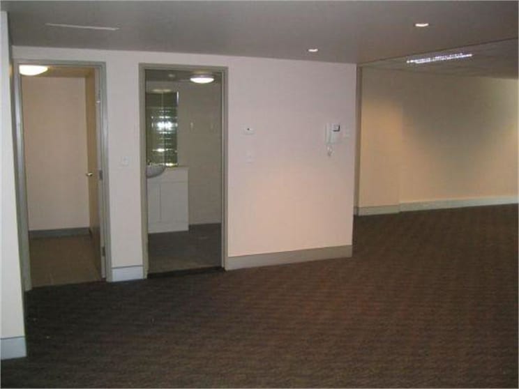 Click to view all images Suite 7.03/6A Glen Street Milsons Point NSW 2061 - Image 2
