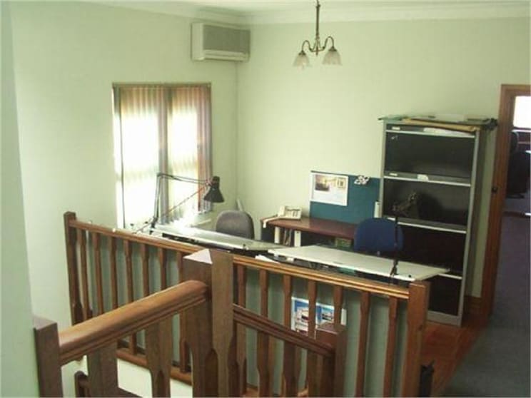 Click to view all images 1St Floor, 281 Lower Heidelberg Road Ivanhoe East VIC 3079 - Image 3
