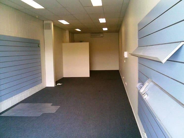 Click to view all images Lawnton QLD 4501 - Image 2