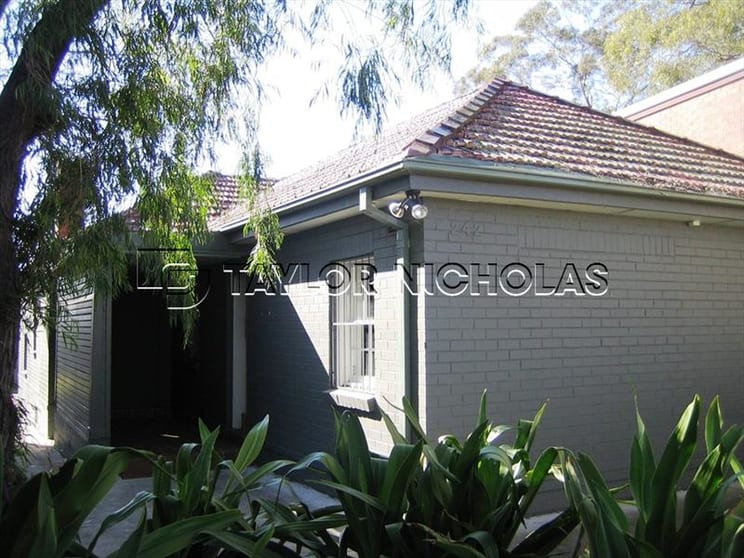 Click to view all images 242 Burns Bay Road Lane Cove NSW 2066 - Image 2