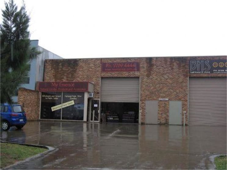 Click to view all images 2, 10 - 12 Intrepid Street Berwick VIC 3806 - Image 1