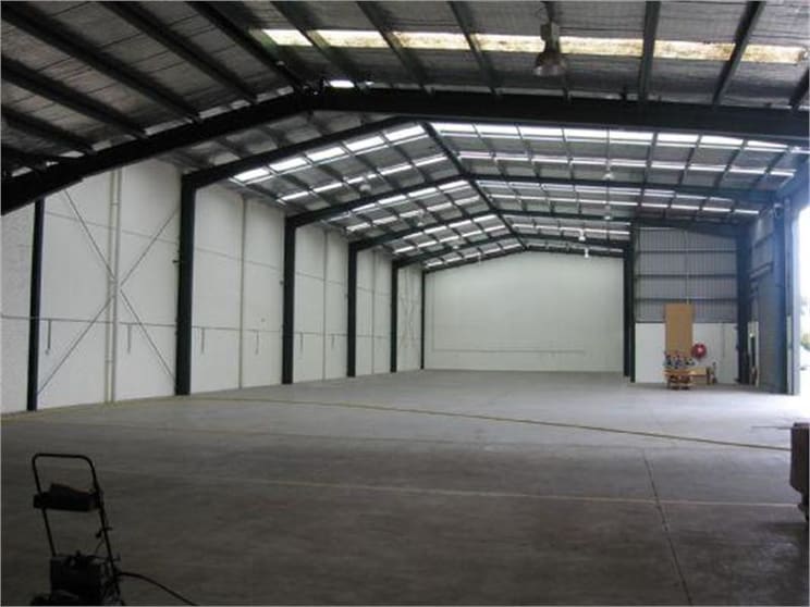 Click to view all images 3 Quist Crt Dandenong VIC 3175 - Image 2