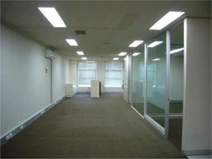 Click to view all images 24 Thomson Street Albert Park VIC 3206 - Image 3
