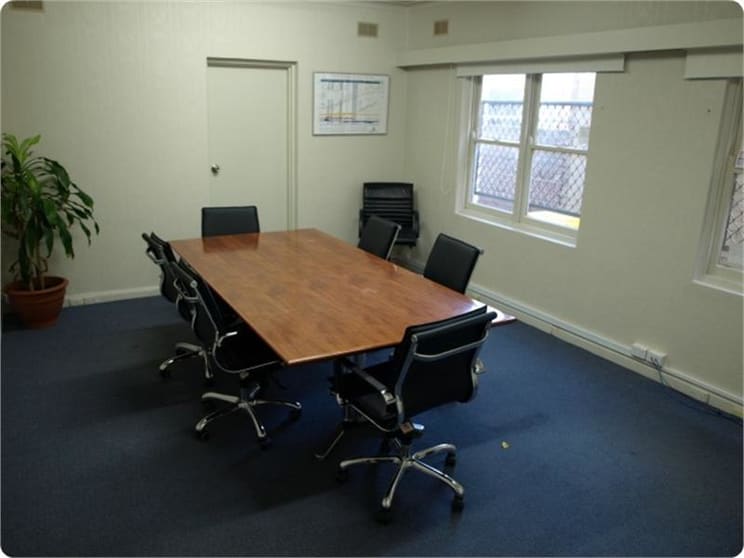 Click to view all images 264 Charman Road Cheltenham VIC 3192 - Image 3
