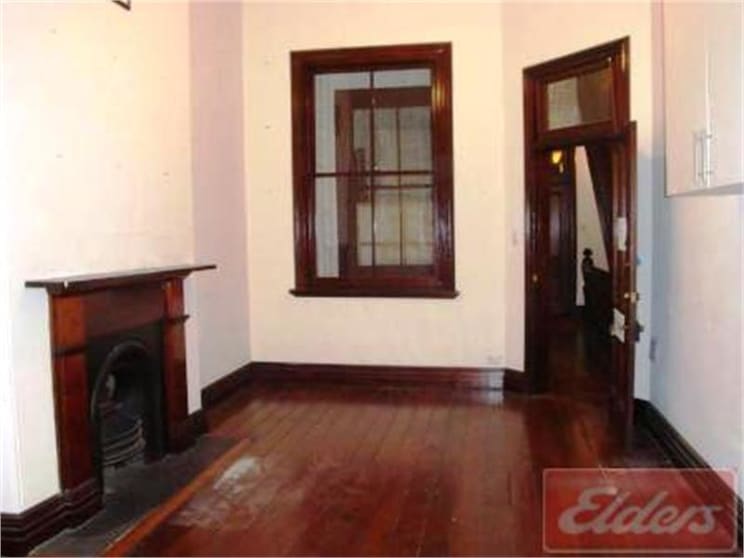 Click to view all images Woolloongabba QLD 4102 - Image 1