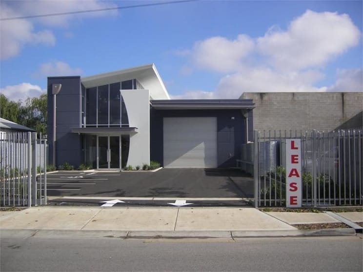 Click to view all images 88 Frederick Street Welland SA 5007 - Image 2