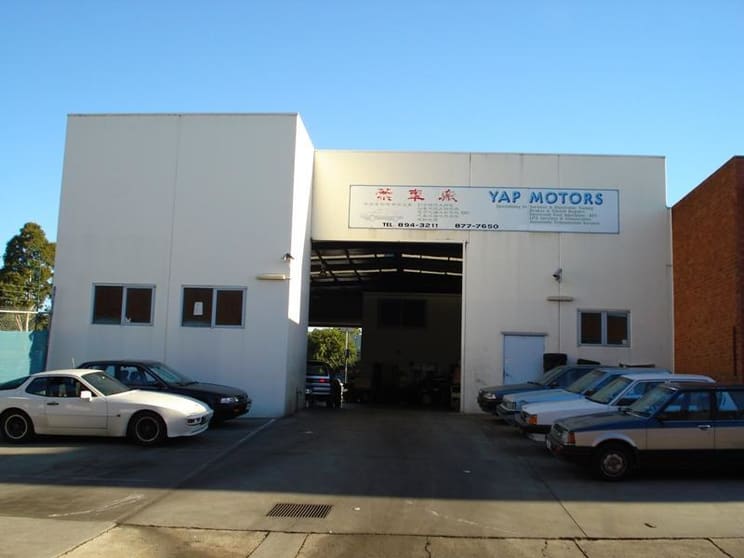 Click to view all images 174 Whitehorse Road Blackburn VIC 3130 - Image 3
