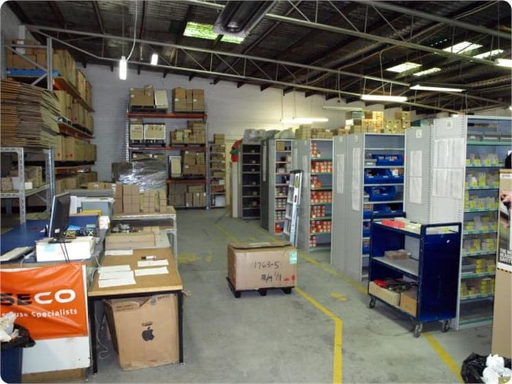 Click to view all images 8 Commercial Road Highett VIC 3190 - Image 2
