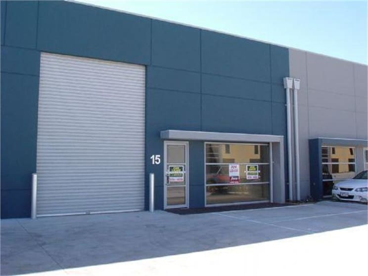 Click to view all images Unit 15 35 - 41 Westpool Drive Hallam VIC 3803 - Image 1