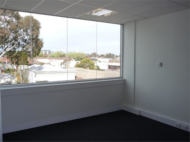 Click to view all images Suite 301/49 Wellington Street St Kilda VIC 3182 - Image 3