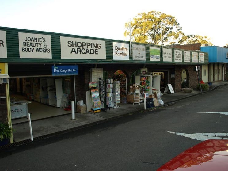 Click to view all images 4/5 Hillcrest Road Pennant Hills NSW 2120 - Image 2