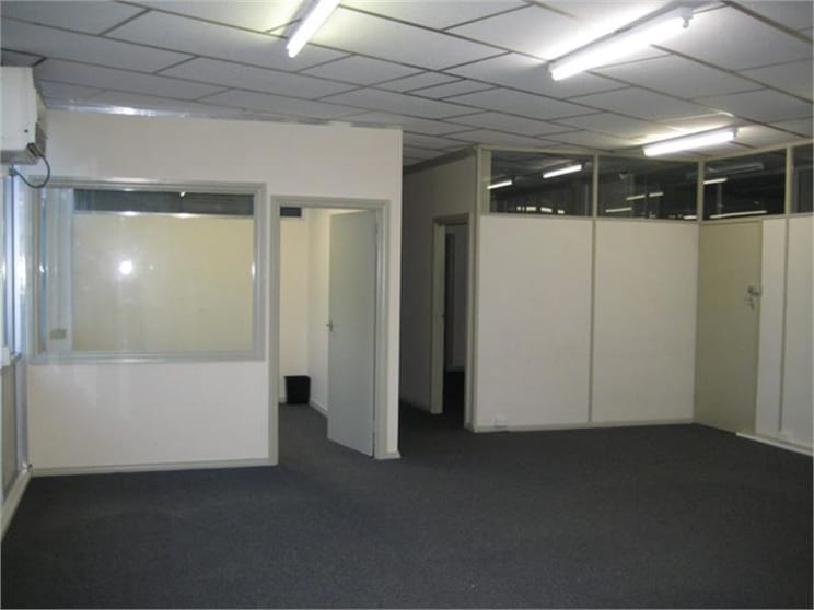Click to view all images Suite 2/36 Main Street Croydon VIC 3136 - Image 3