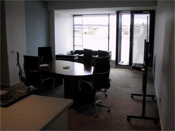 Click to view all images G10 Flinders Wharf, 60 Siddeley Street Melbourne VIC 3000 - Image 2
