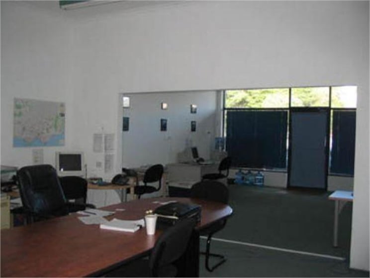 Click to view all images 25 Station Street Malvern VIC 3144 - Image 3