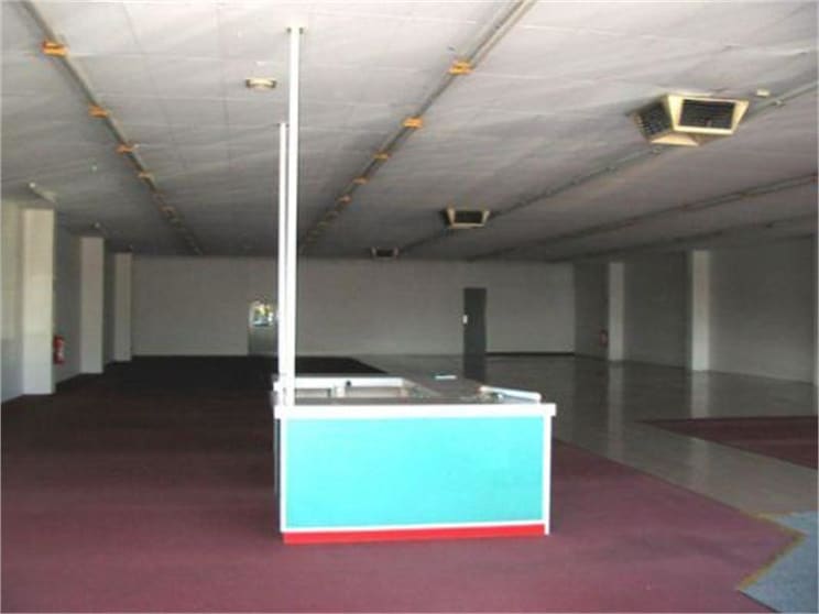Click to view all images 300 Station Street Lalor VIC 3075 - Image 3