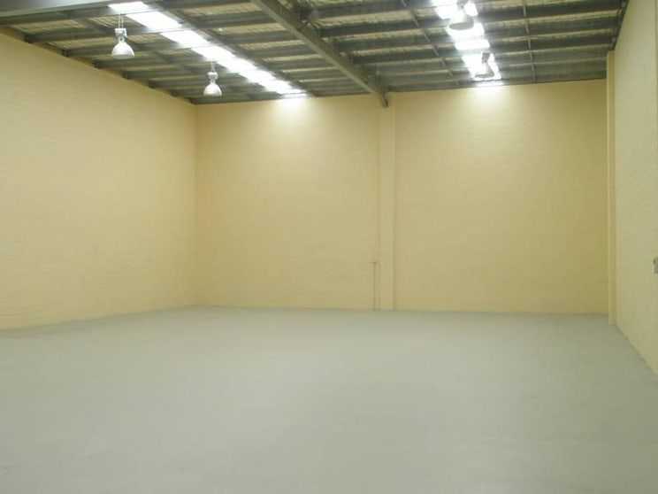 Click to view all images 1/23 Hargraves Place Wetherill Park NSW 2164 - Image 3