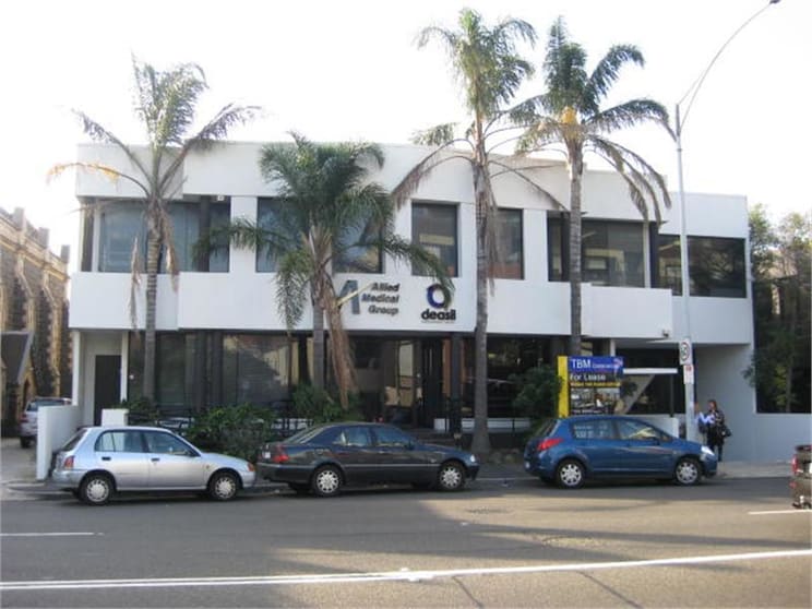 Click to view all images 6 Alma Road St Kilda VIC 3182 - Image 1