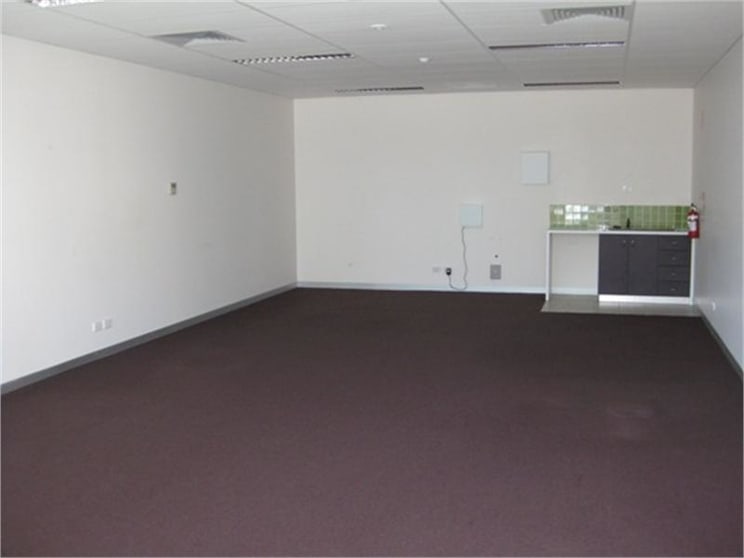 Click to view all images 17-19 Miles Street Mulgrave VIC 3170 - Image 3